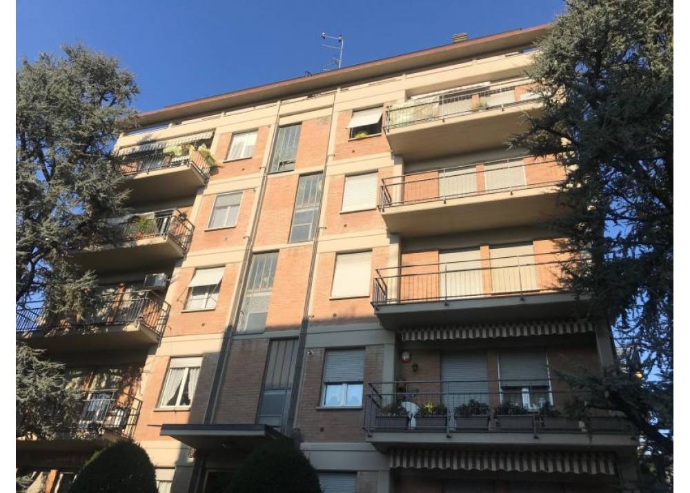 Affitto Appartamento a Parma quadrilocale Corpus Domini di 110 mq